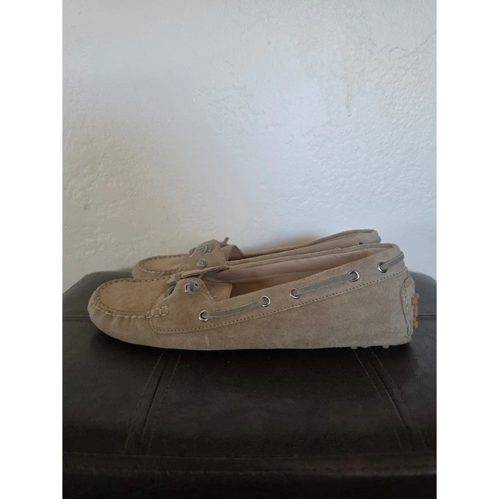 Veronica Beard Jia Boater Old Money Minimalist Tan Cream Suede Loafers sz 8.5